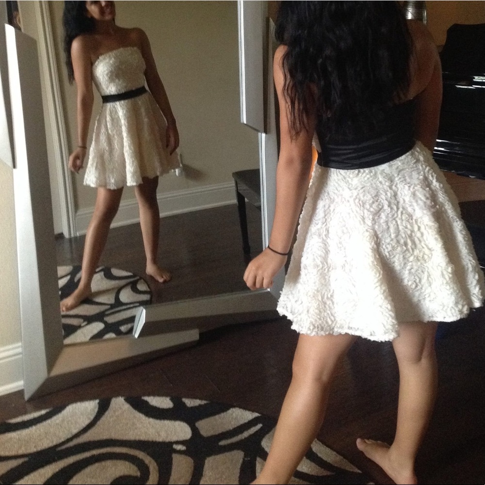 Mini dress